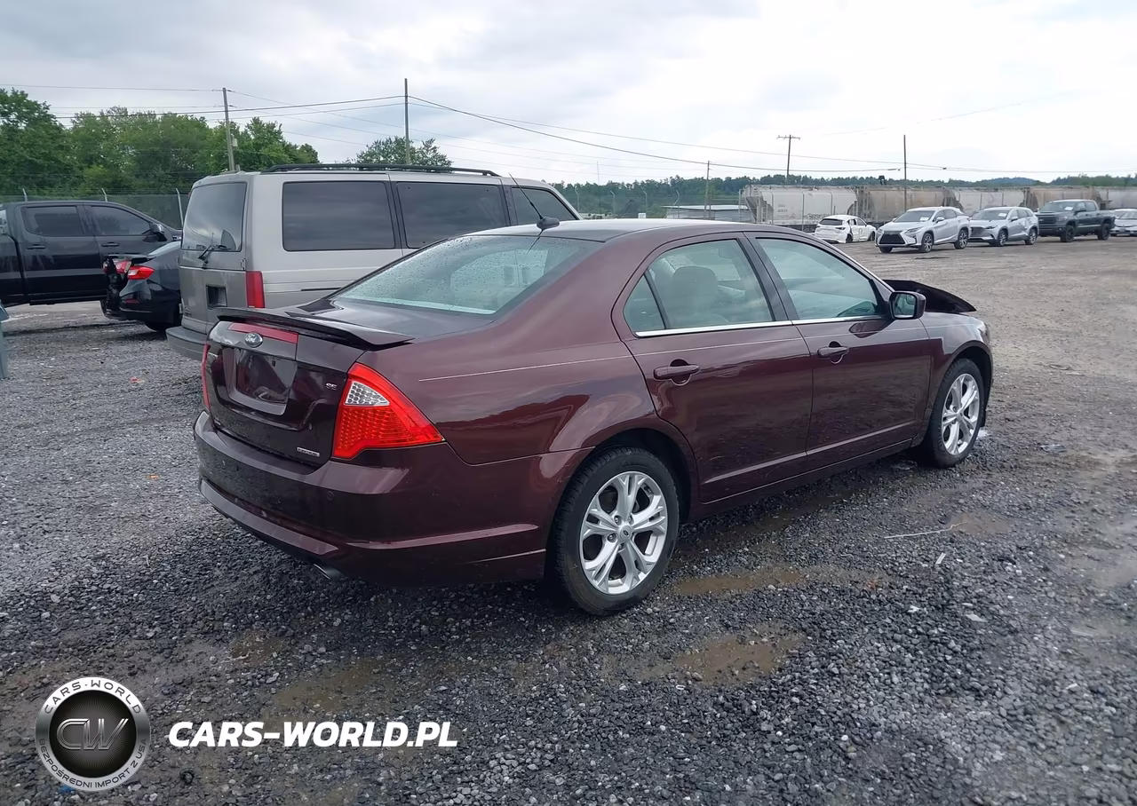 2012 Ford Fusion Se VIN:3FAHP0HGXCR216352 - 4
