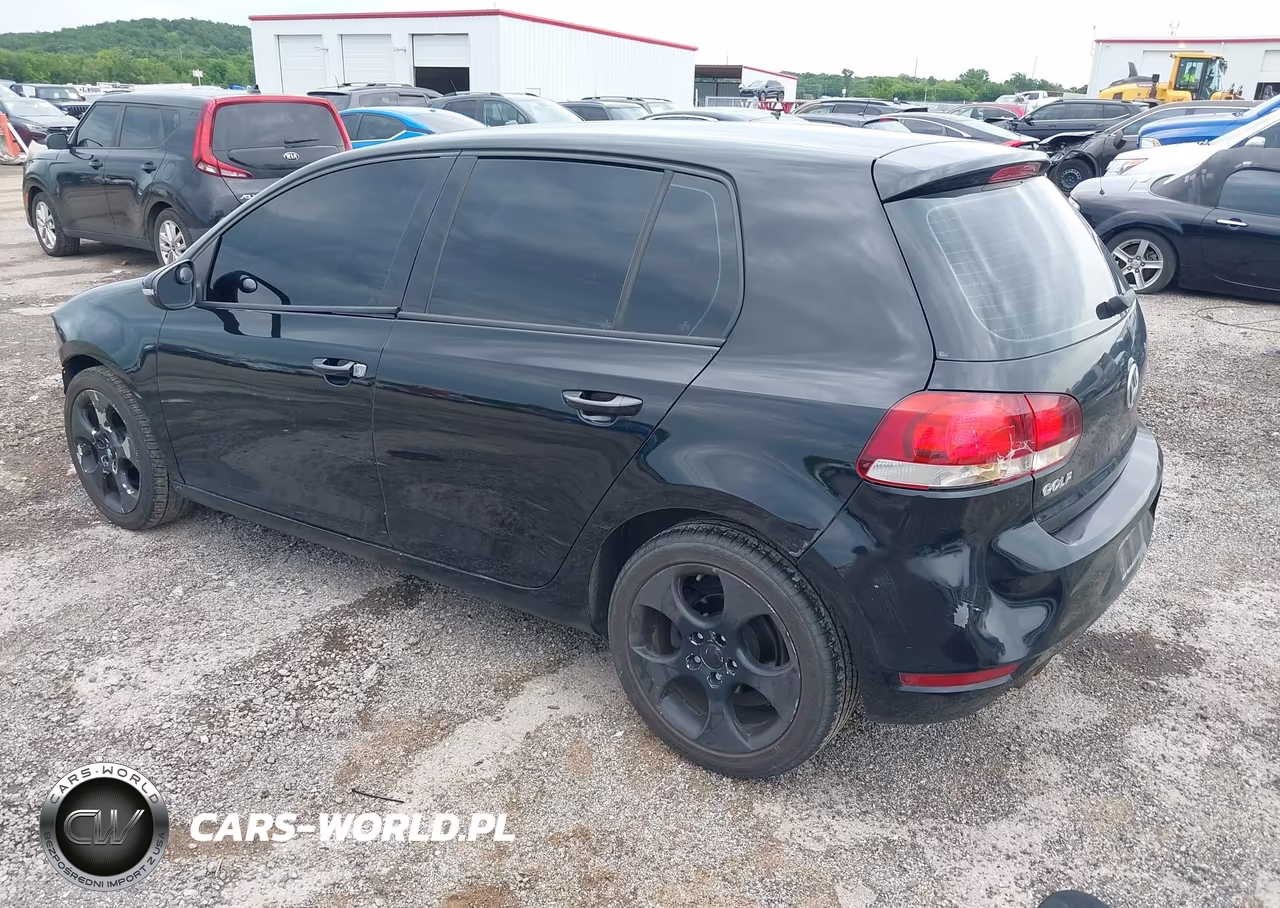 2010 Volkswagen Golf 4-Door VIN:WVWDA7AJXAW086852 - 3