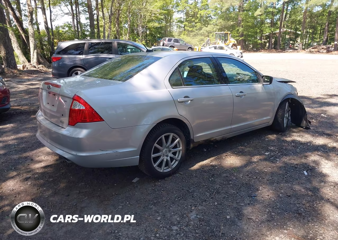 2010 Ford Fusion Se VIN:3FAHP0HGXAR403930 - 4