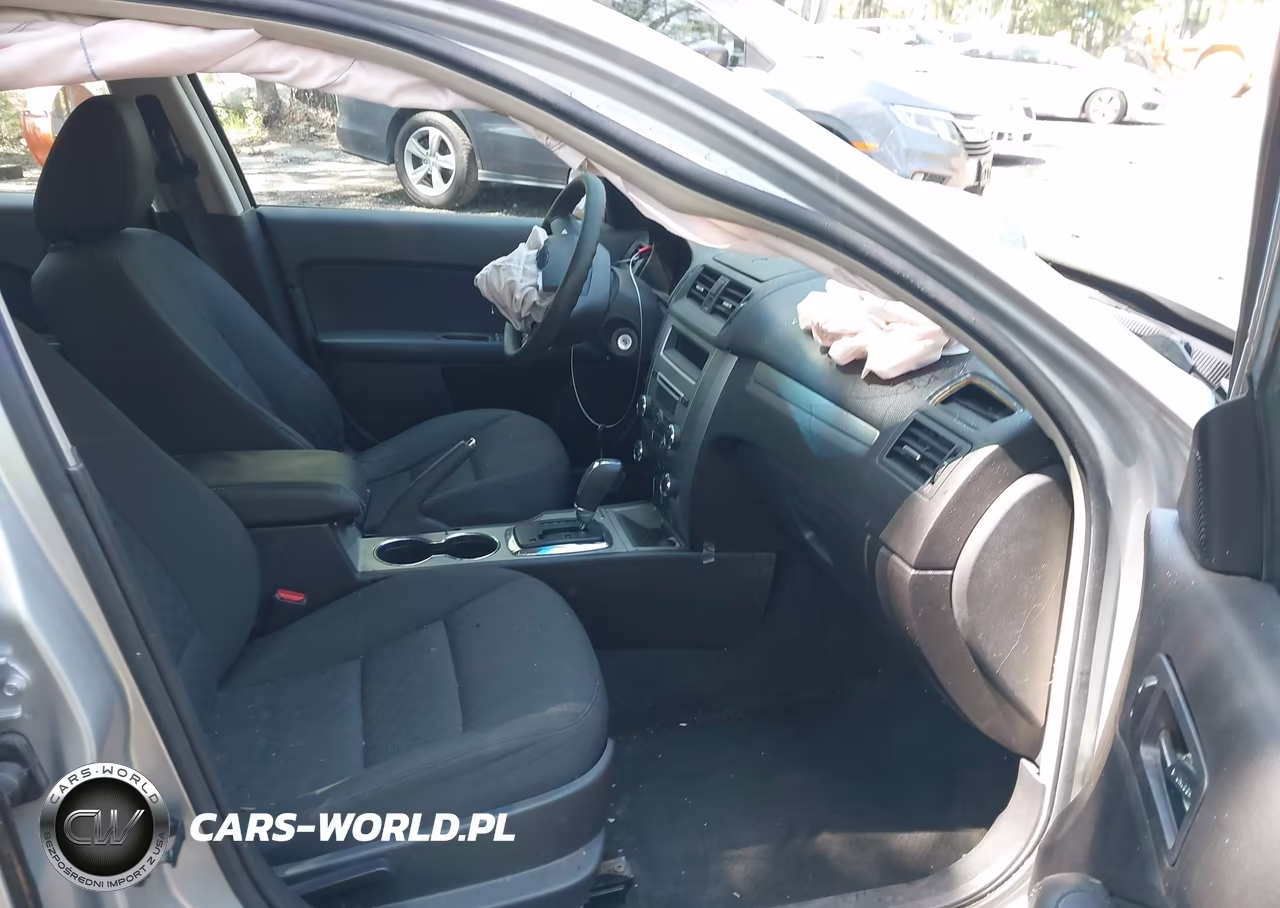 2010 Ford Fusion Se VIN:3FAHP0HGXAR403930 - 5