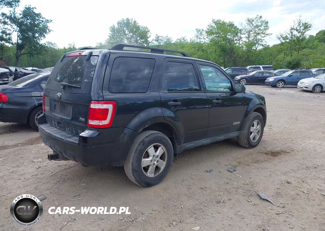 2011 Ford Escape Xlt VIN:1FMCU9DGXBKA52588 - 4