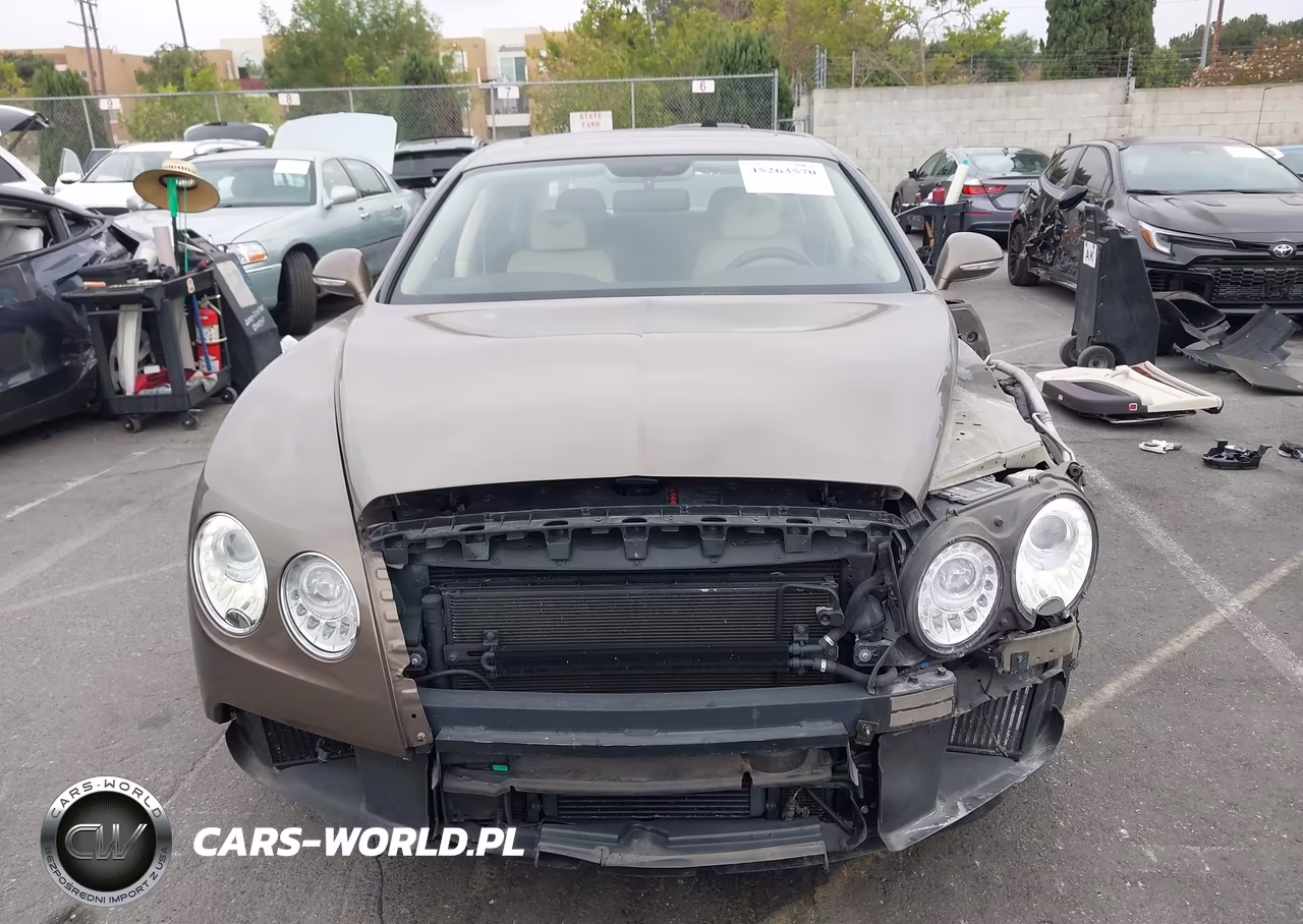 2014 Bentley Flying Spur VIN:SCBEC9ZA2EC090791 - 13
