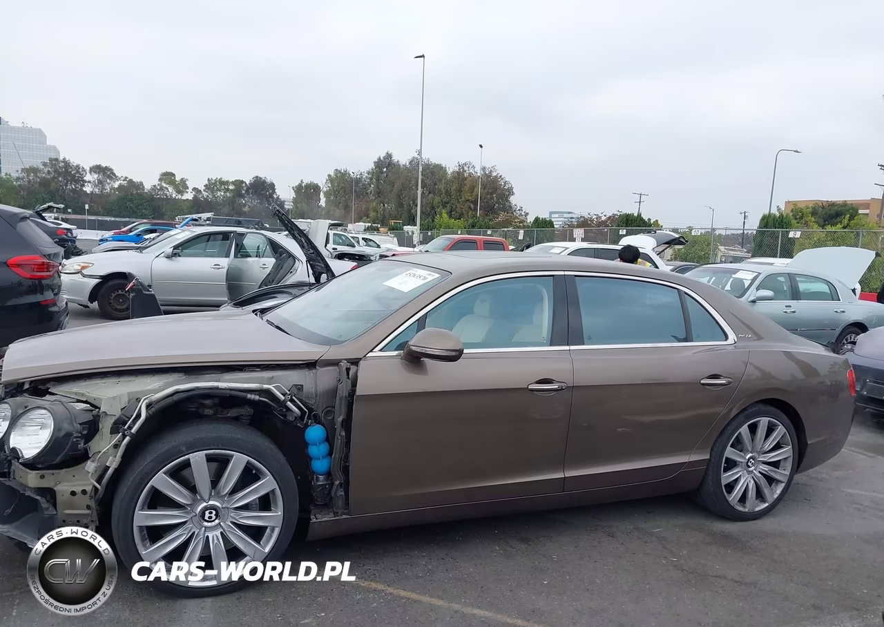 2014 Bentley Flying Spur VIN:SCBEC9ZA2EC090791 - 15