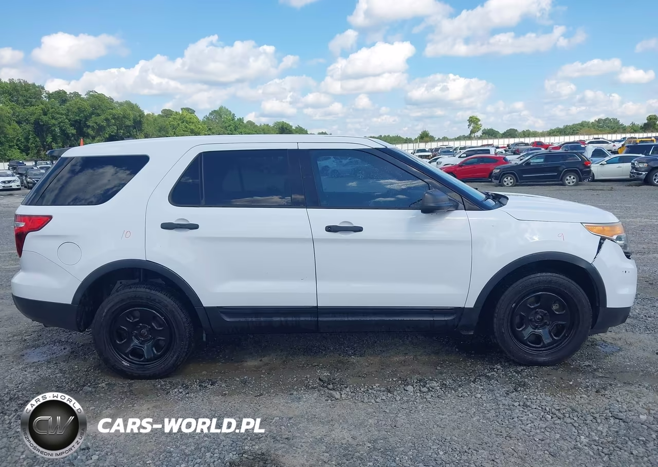 2015 Ford Utility Police Interceptor VIN:1FM5K8AR7FGA66374 - 13