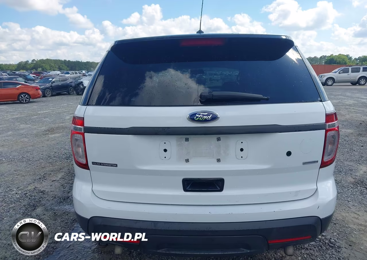 2015 Ford Utility Police Interceptor VIN:1FM5K8AR7FGA66374 - 16