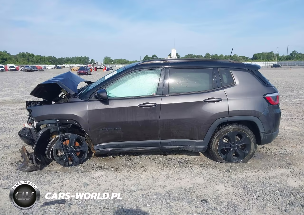 2018 Jeep Compass Altitude 4X4 VIN:3C4NJDBB2JT483195 - 13