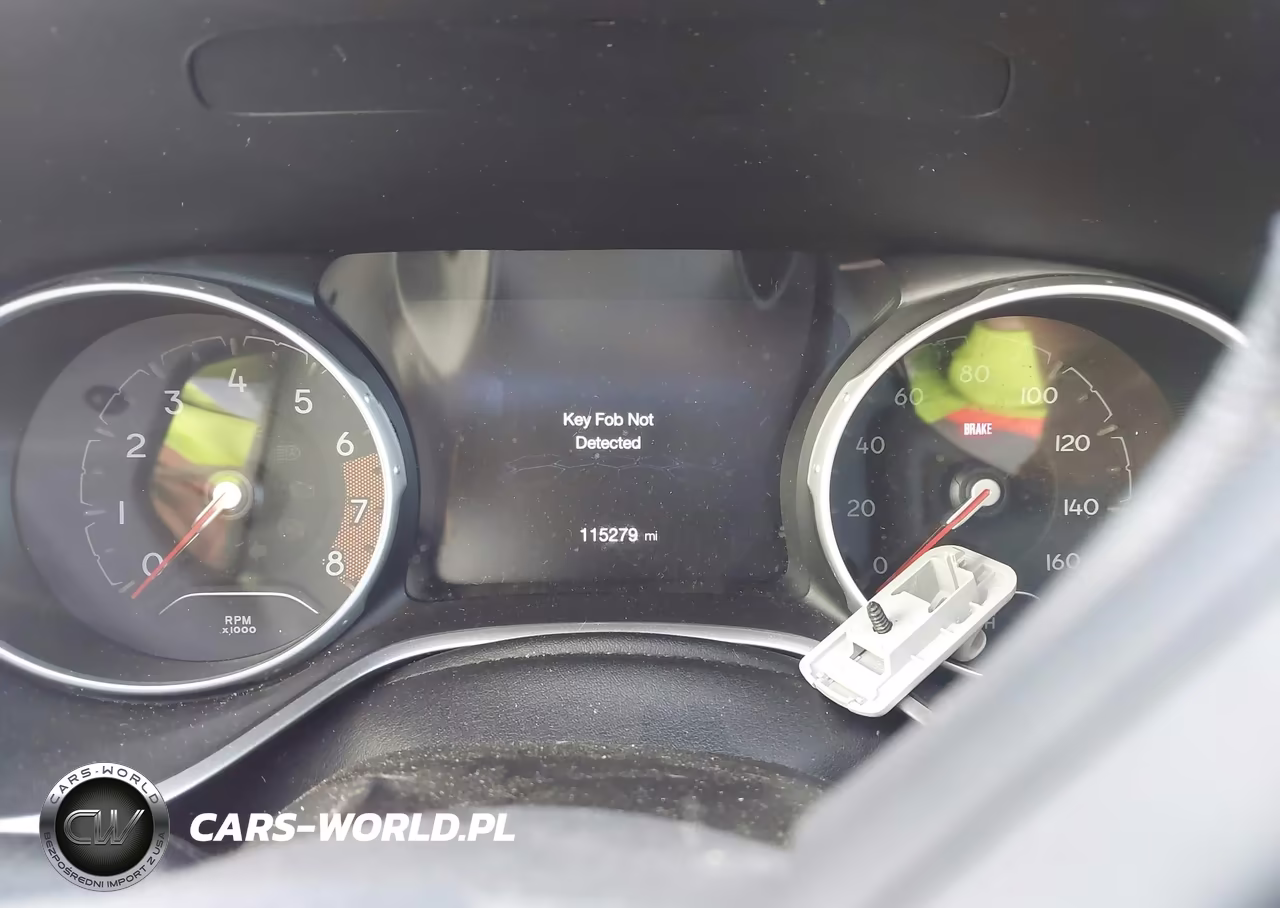 2018 Jeep Compass Altitude 4X4 VIN:3C4NJDBB2JT483195 - 7