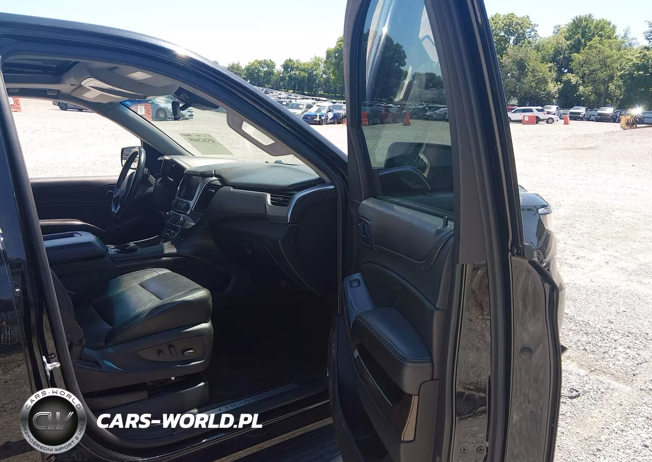 2016 Chevrolet Suburban Lt VIN:1GNSKHKCXGR266261 - 5