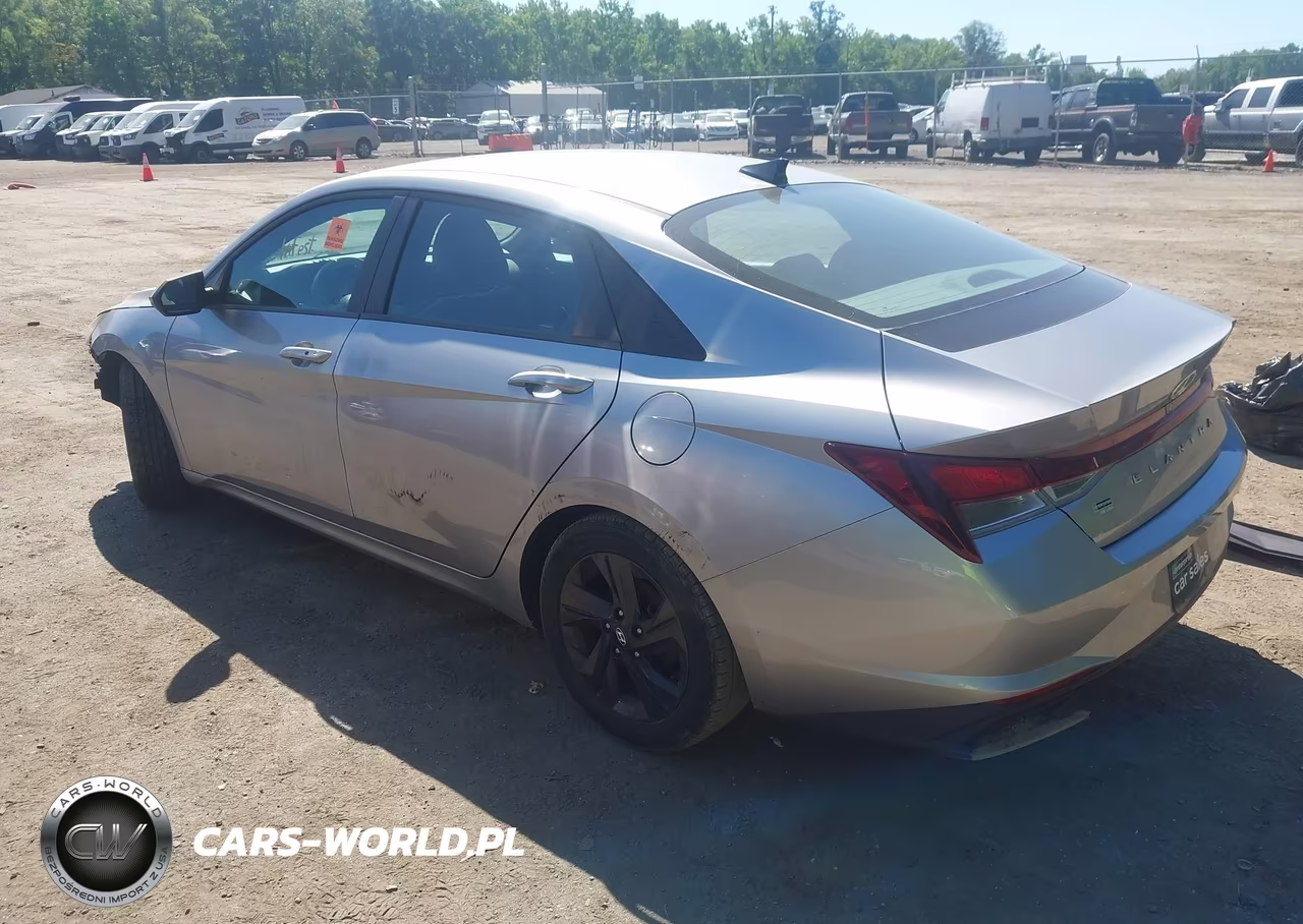 2023 Hyundai Elantra Sel VIN:5NPLM4AG9PH101832 - 3