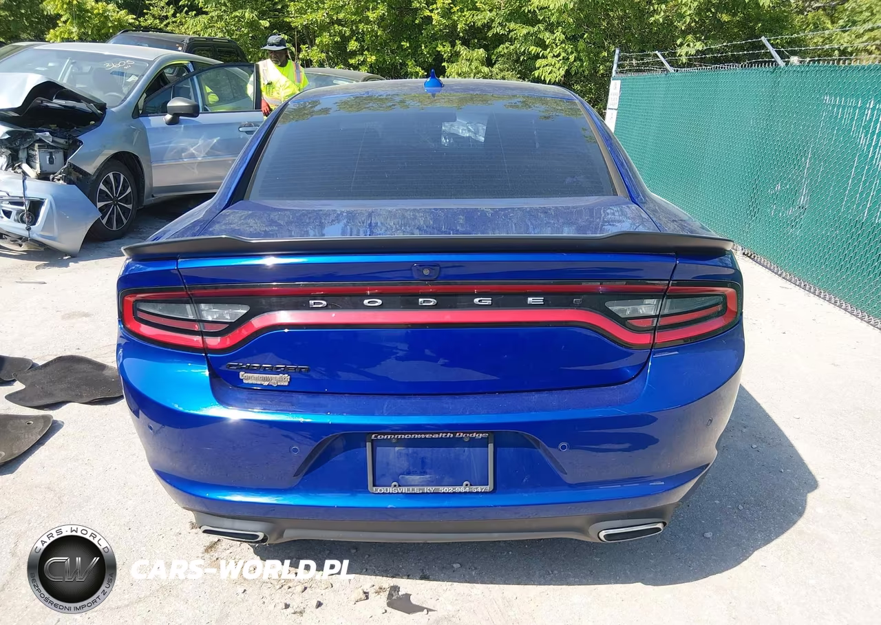2018 Dodge Charger Sxt Plus Rwd VIN:2C3CDXHG0JH200731 - 17