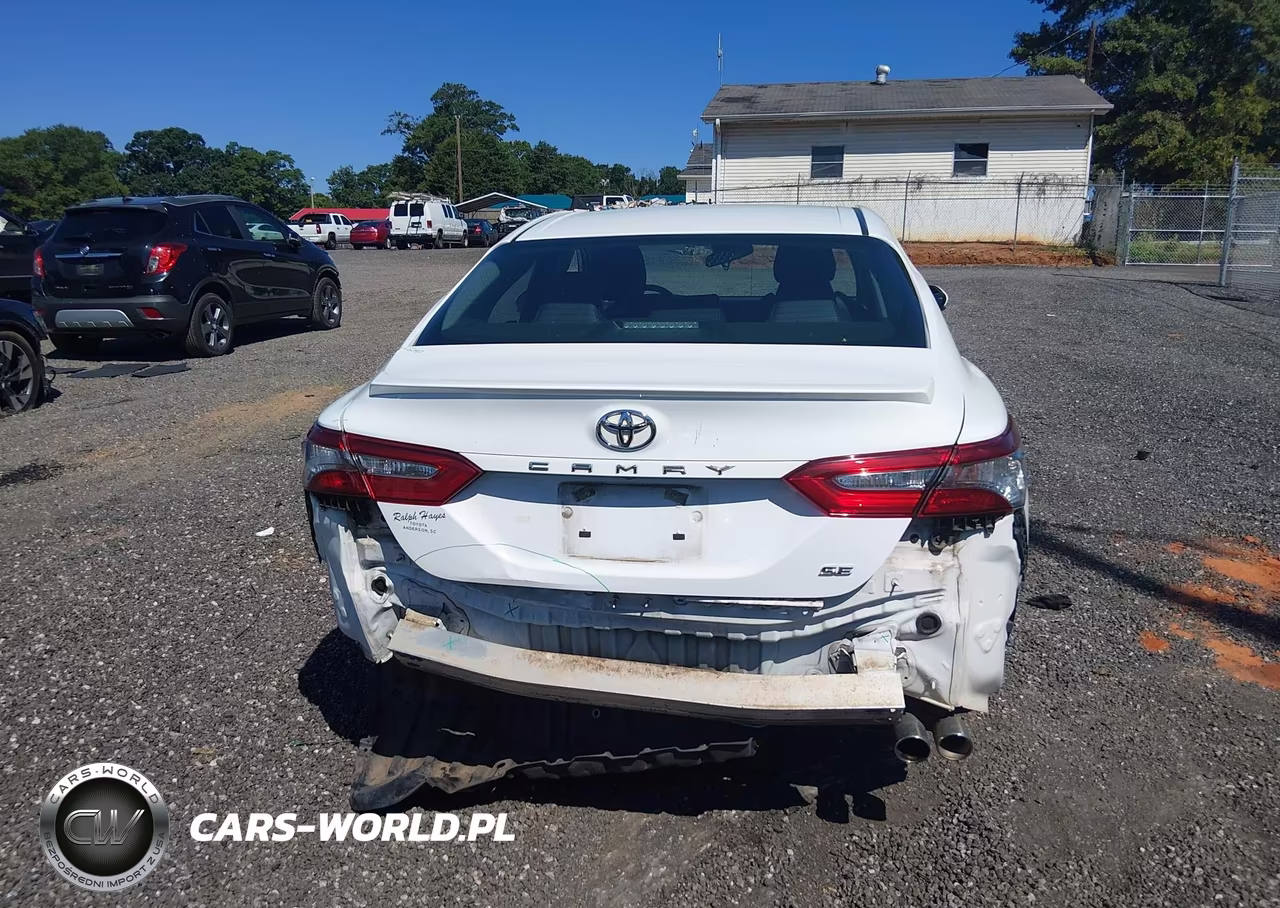 2018 Toyota Camry Se VIN:4T1B11HK5JU583396 - 17