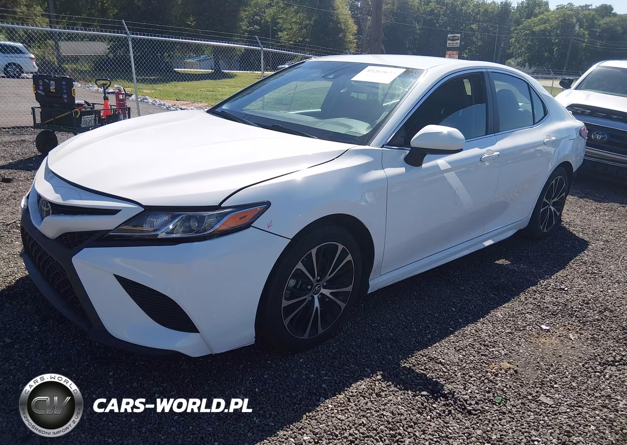 2018 Toyota Camry Se VIN:4T1B11HK5JU583396 - 2