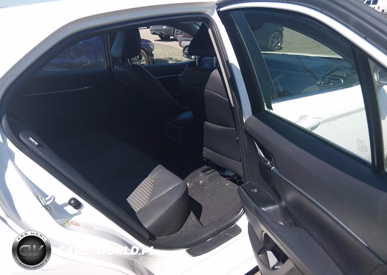 2018 Toyota Camry Se VIN:4T1B11HK5JU583396 - 8