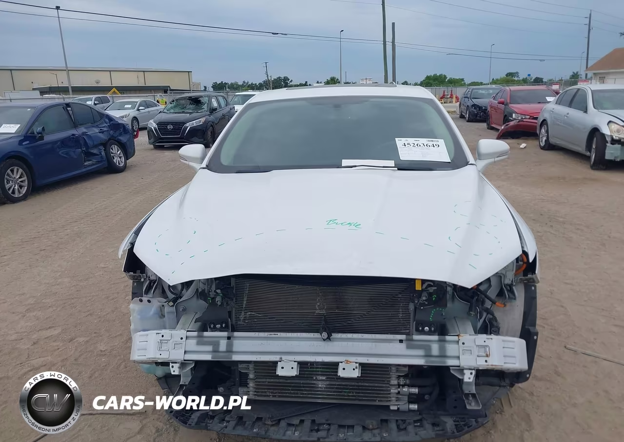 2017 Ford Fusion Energi Se Luxury VIN:3FA6P0PU0HR354262 - 12