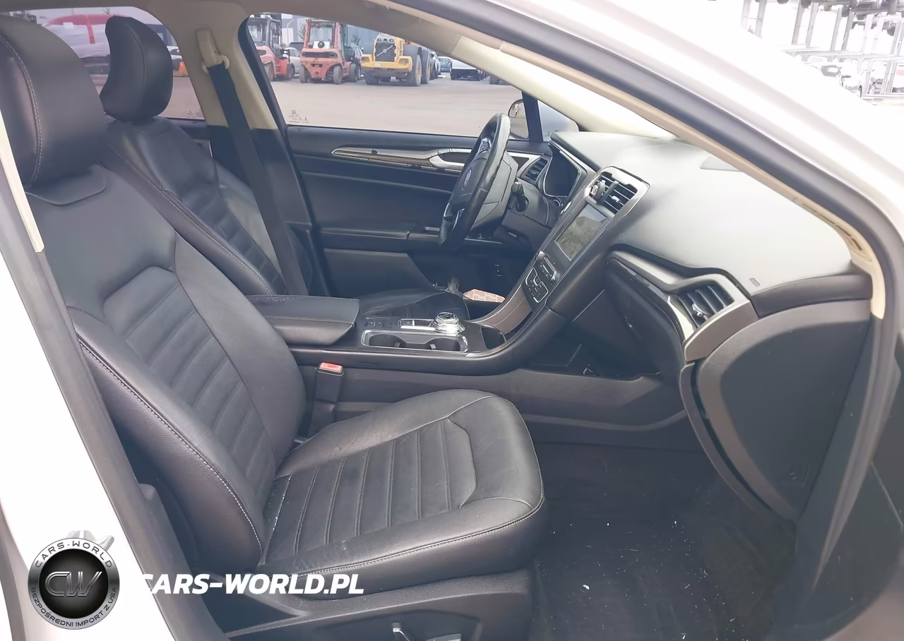 2017 Ford Fusion Energi Se Luxury VIN:3FA6P0PU0HR354262 - 5