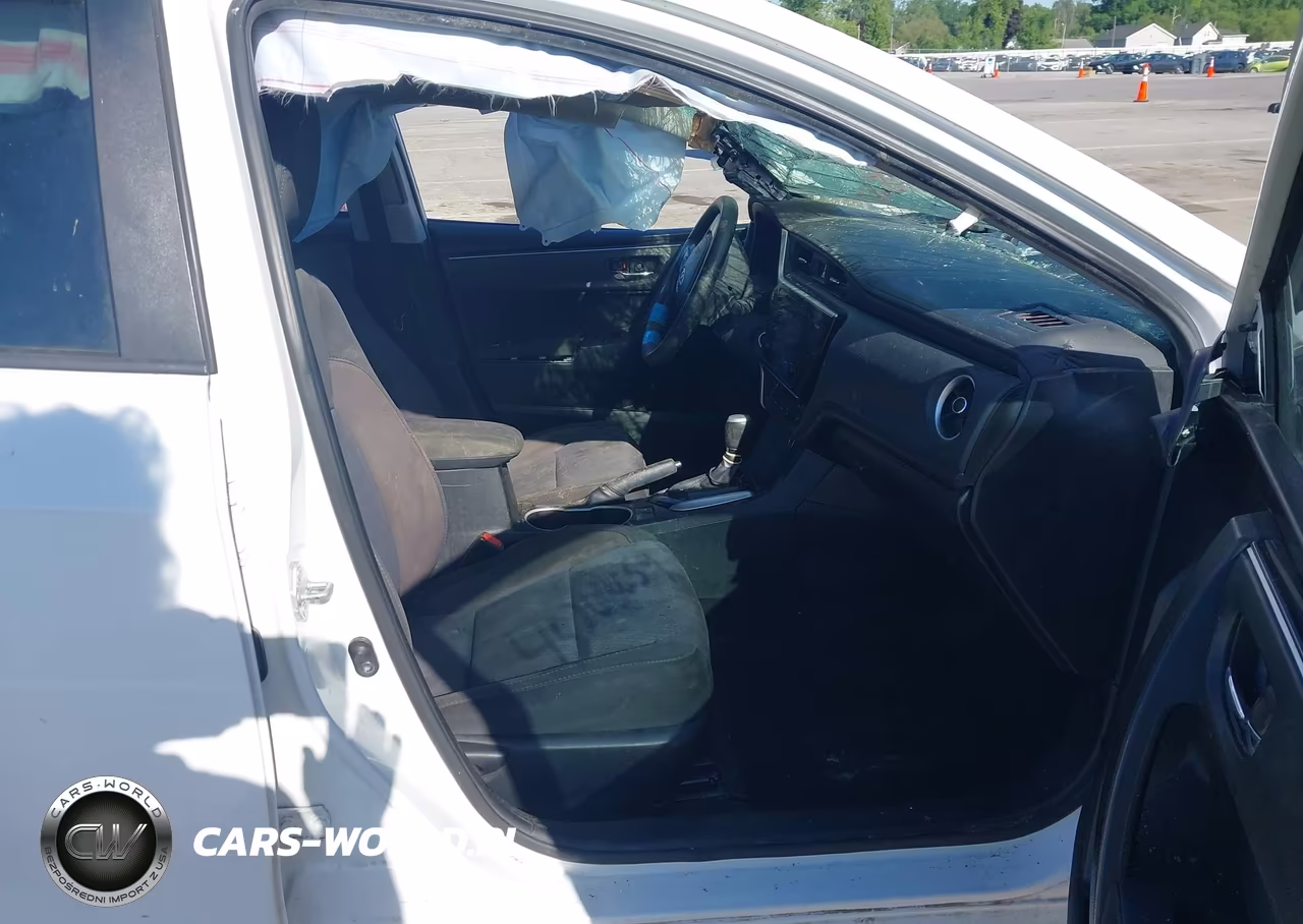 2017 Toyota Corolla Le VIN:5YFBURHE2HP625647 - 5