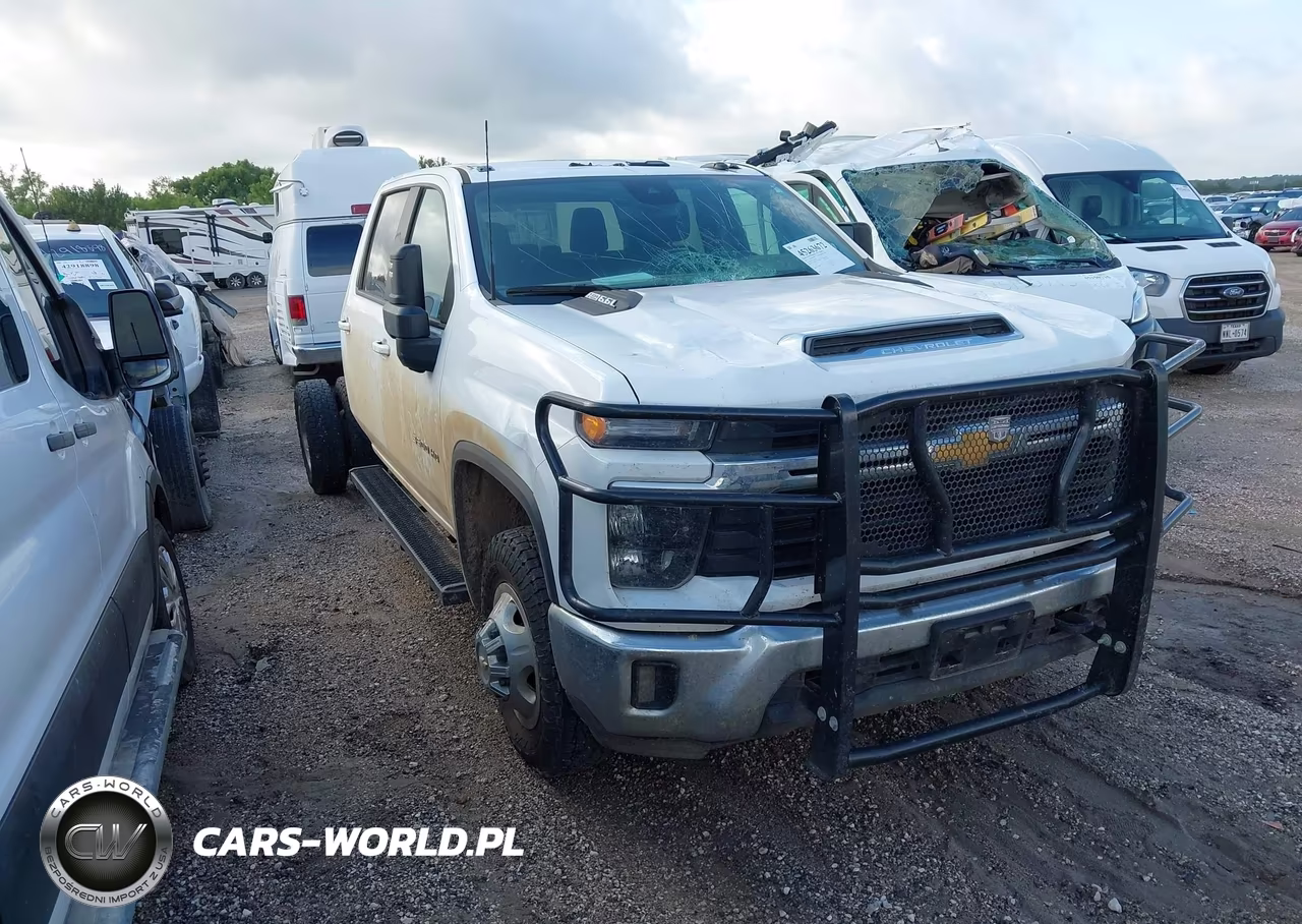 2024 Chevrolet Silverado 3500Hd Chassis Lt – zdjęcie 1 z 18