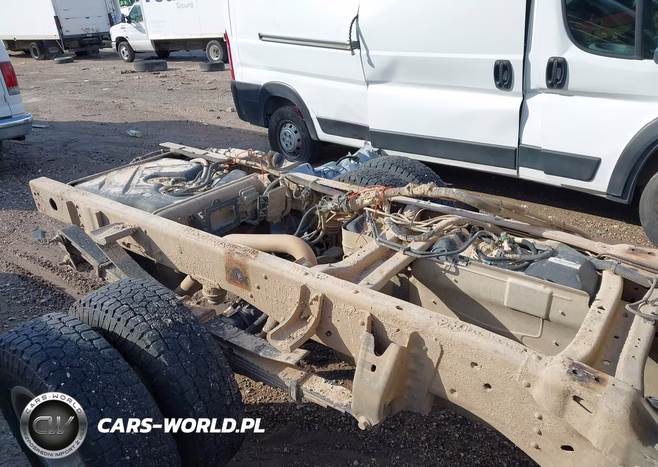 2024 Chevrolet Silverado 3500Hd Chassis Lt VIN:1GB4YTE7XRF226501 - 12