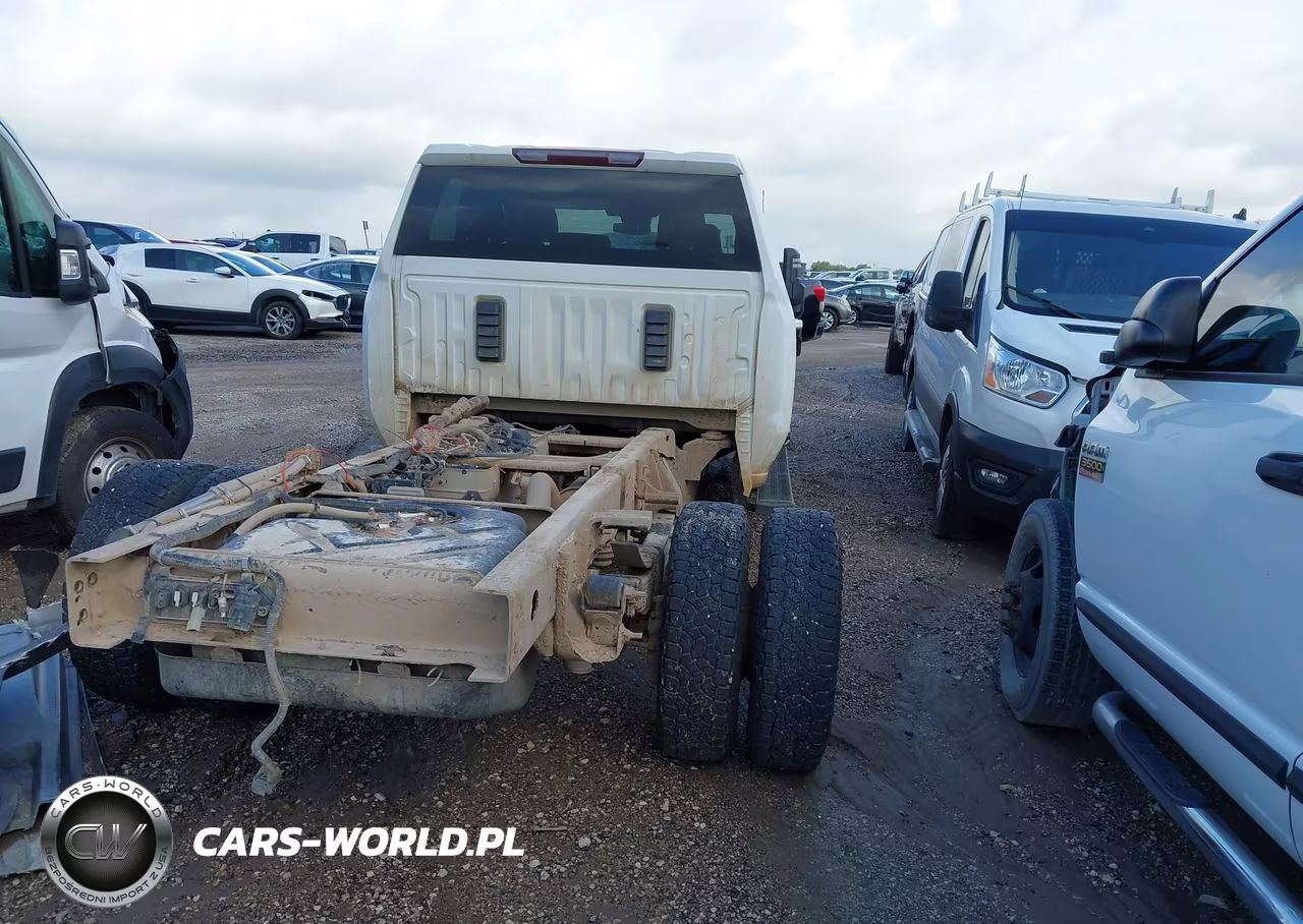 2024 Chevrolet Silverado 3500Hd Chassis Lt VIN:1GB4YTE7XRF226501 - 4