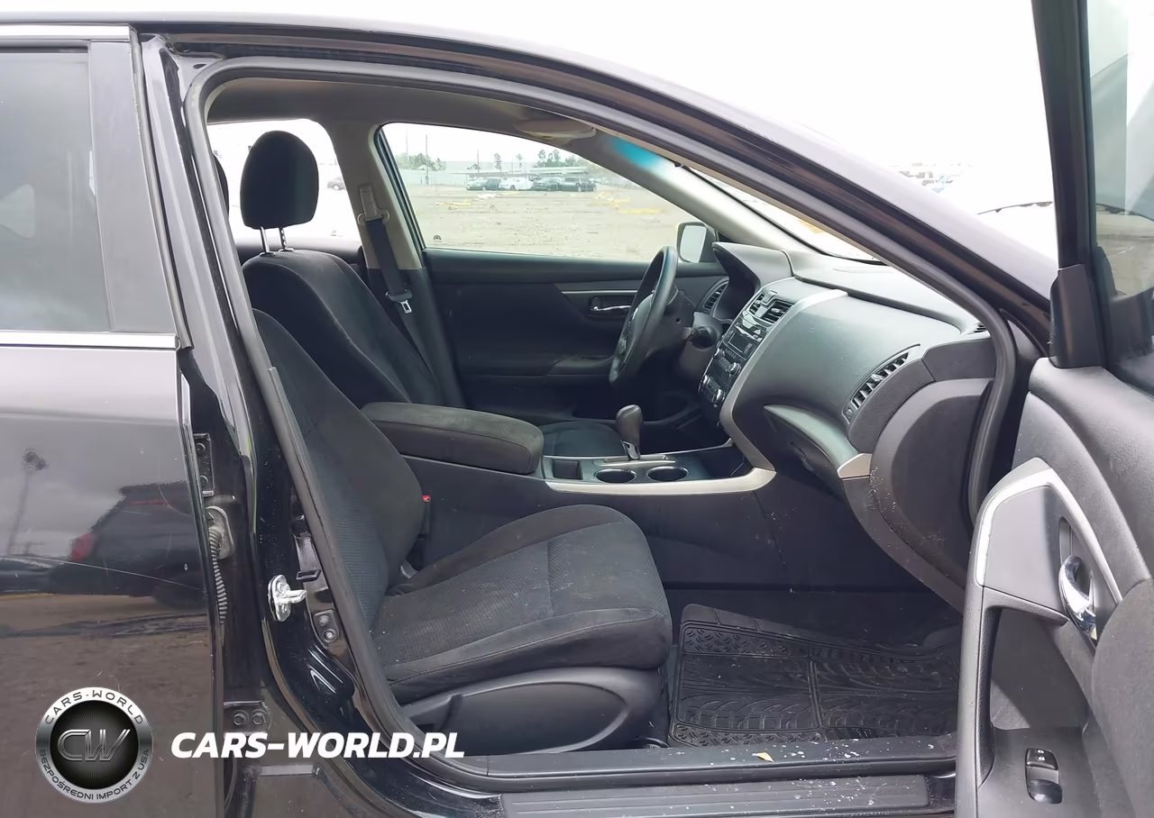 2015 Nissan Altima 2.5 S VIN:1N4AL3AP4FC224359 - 5