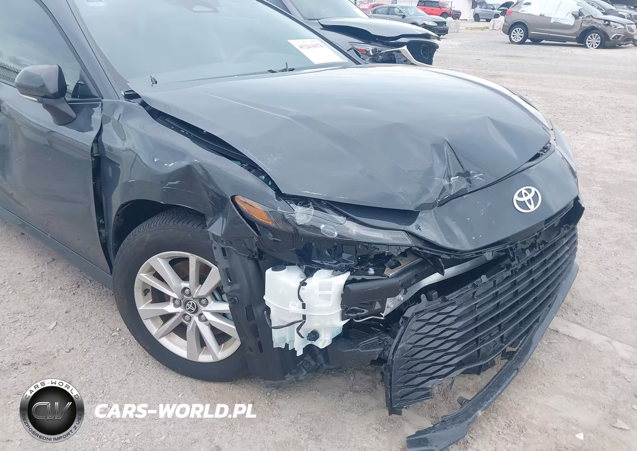 2025 Toyota Camry Le VIN:4T1DAACKXSU615728 - 6