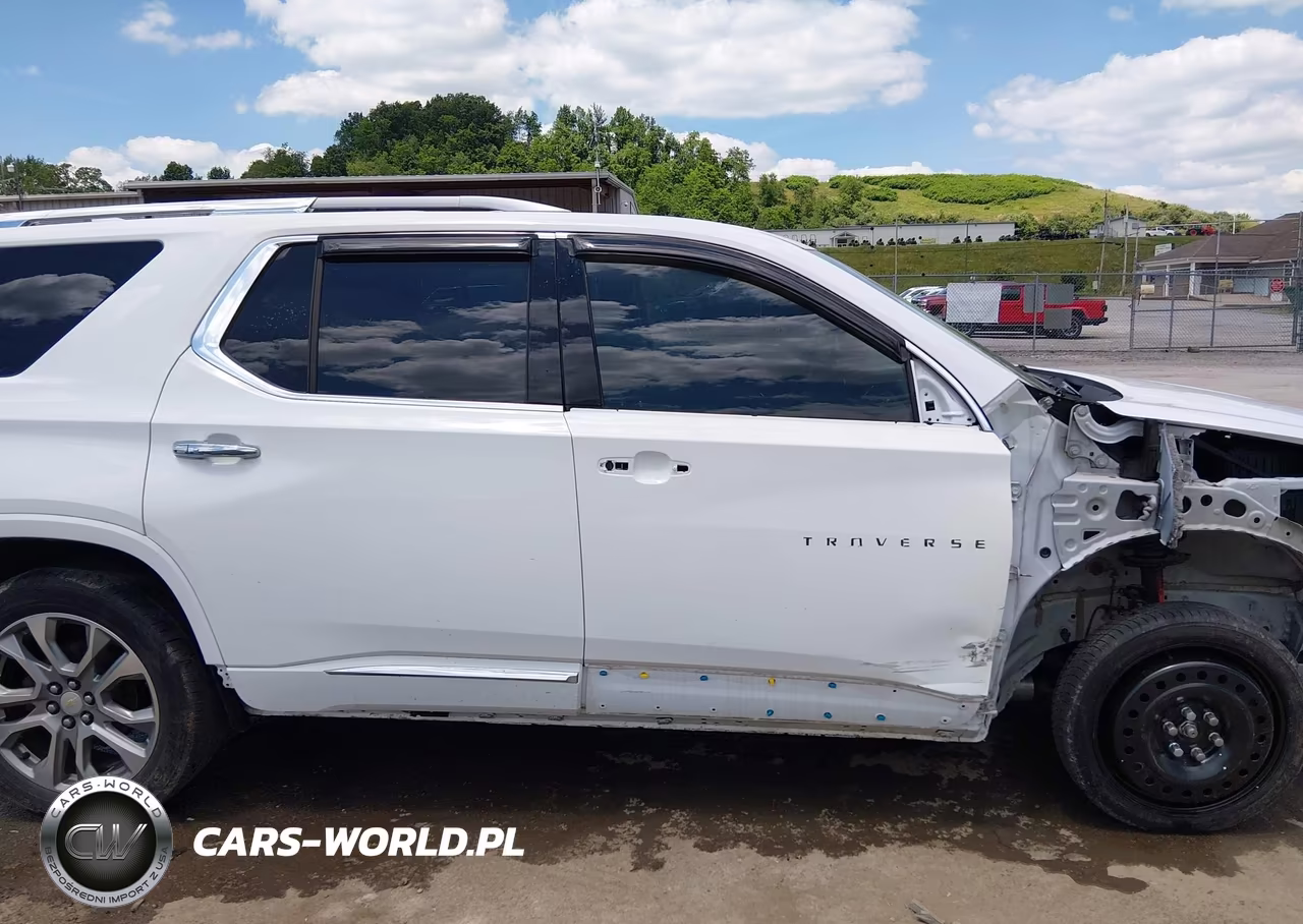 2018 Chevrolet Traverse Premier VIN:1GNEVJKW3JJ231427 - 14