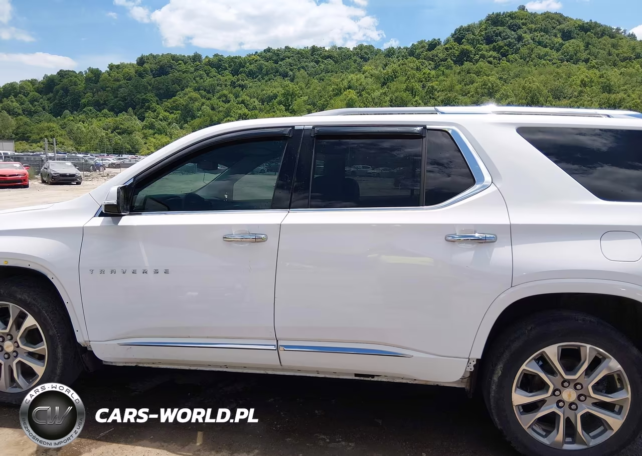 2018 Chevrolet Traverse Premier VIN:1GNEVJKW3JJ231427 - 15