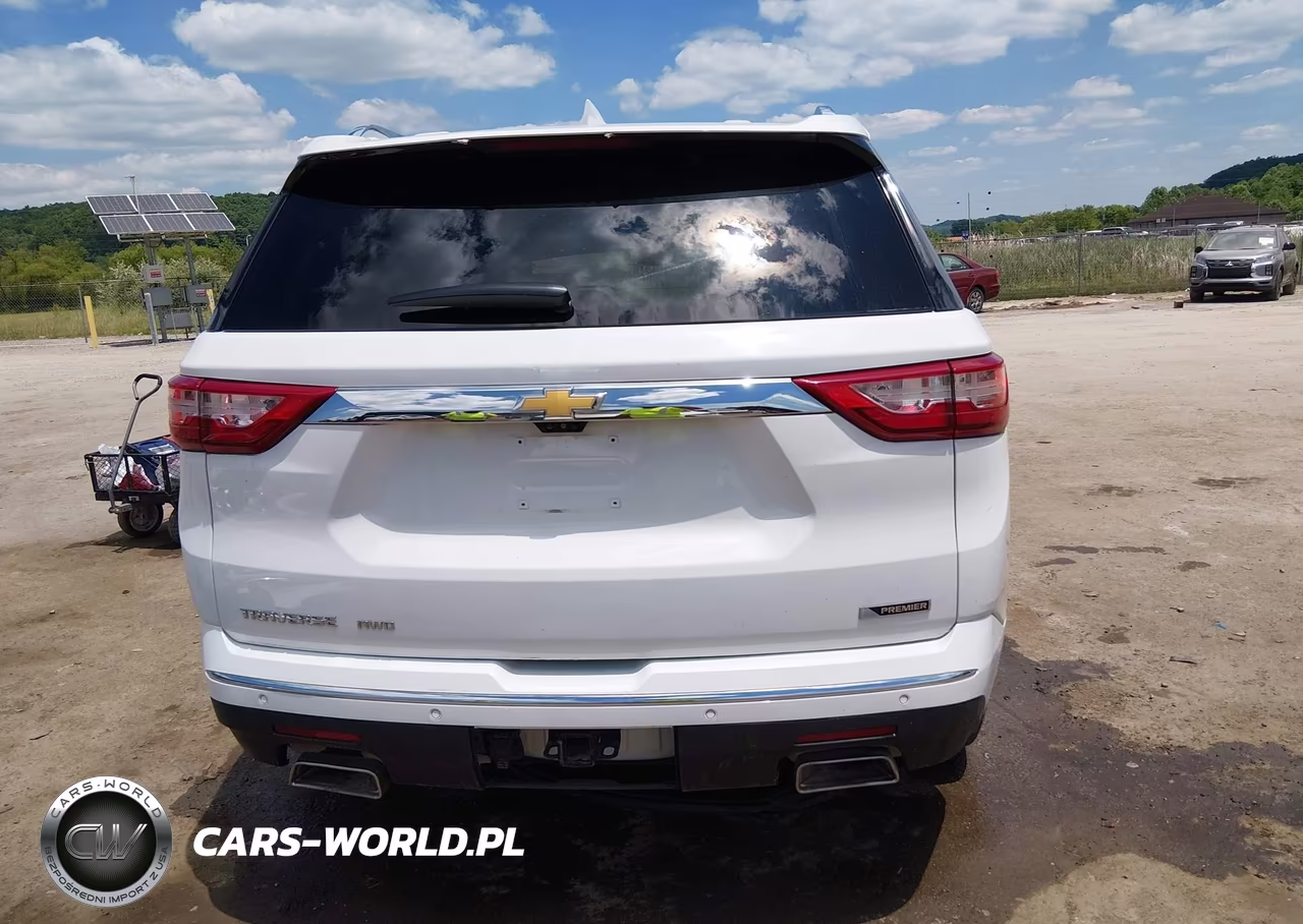 2018 Chevrolet Traverse Premier VIN:1GNEVJKW3JJ231427 - 17