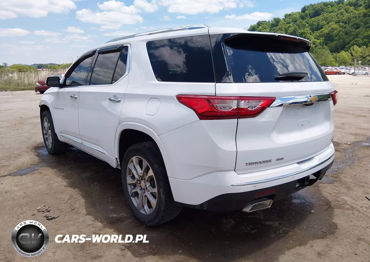 2018 Chevrolet Traverse Premier VIN:1GNEVJKW3JJ231427 - 3