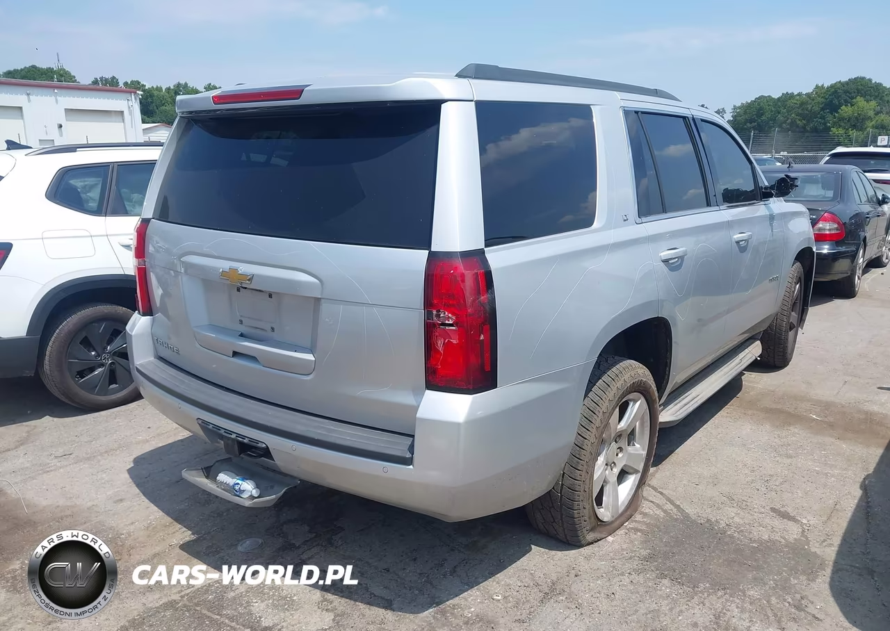 2015 Chevrolet Tahoe Lt VIN:1GNSCBKC1FR535269 - 4