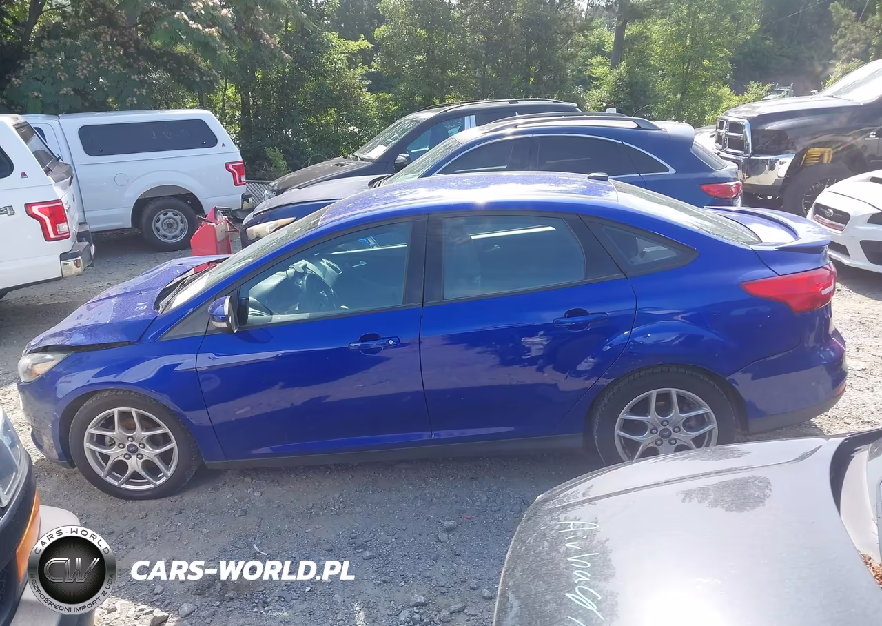 2015 Ford Focus Se VIN:1FADP3F21FL381863 - 14