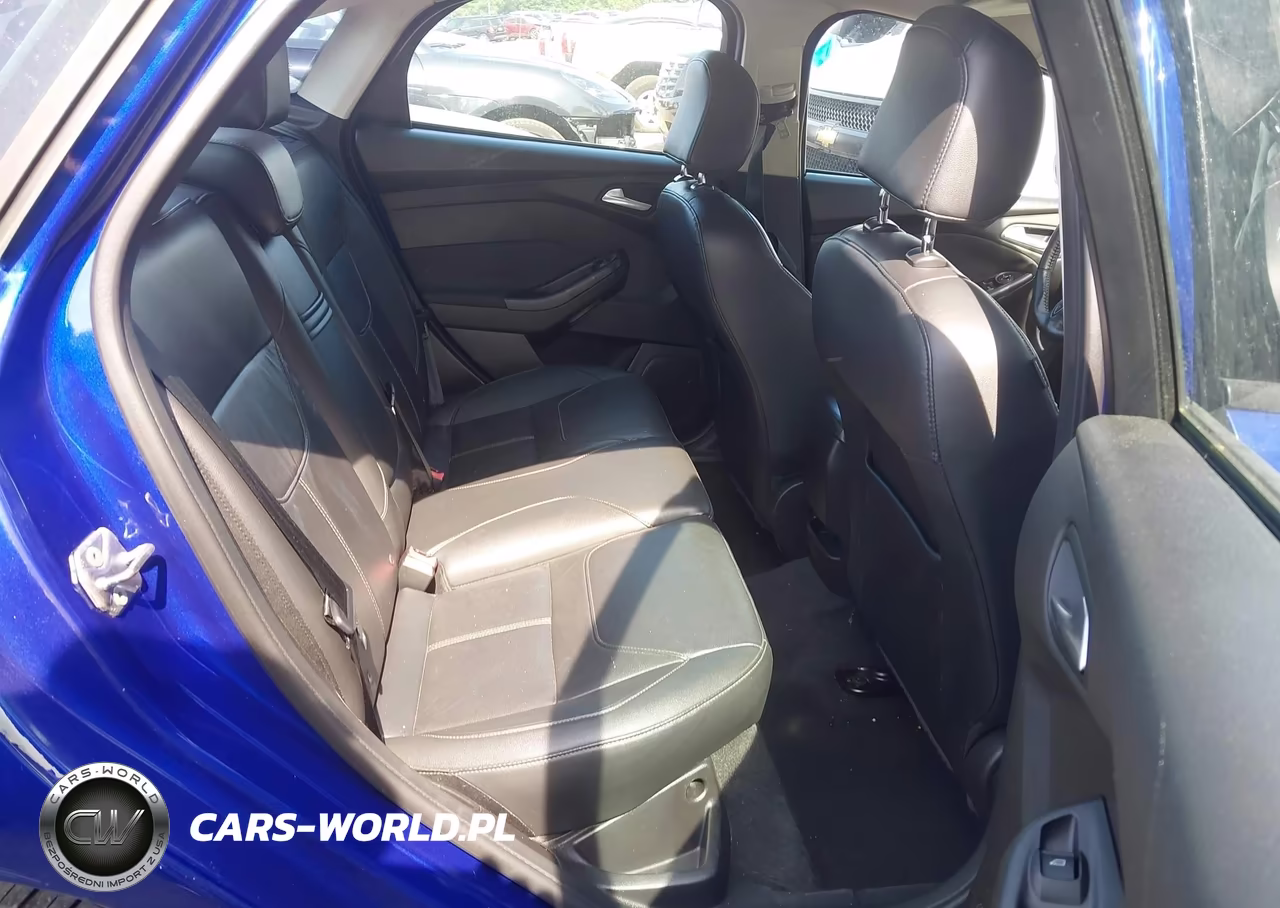2015 Ford Focus Se VIN:1FADP3F21FL381863 - 8