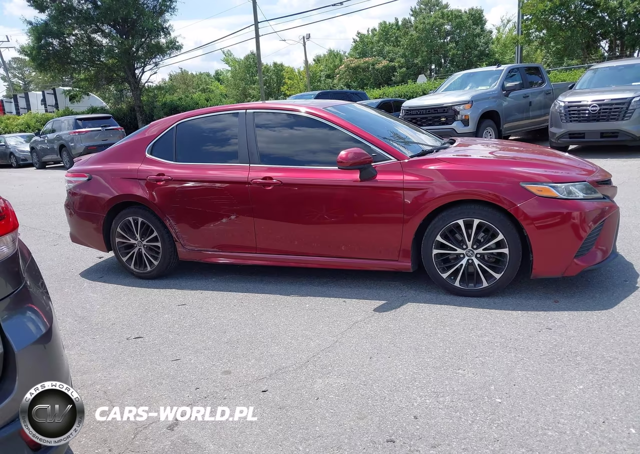 2018 Toyota Camry Se VIN:4T1B11HK6JU538290 - 13