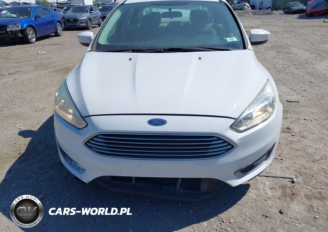 2018 Ford Focus Se VIN:1FADP3F27JL241969 - 6