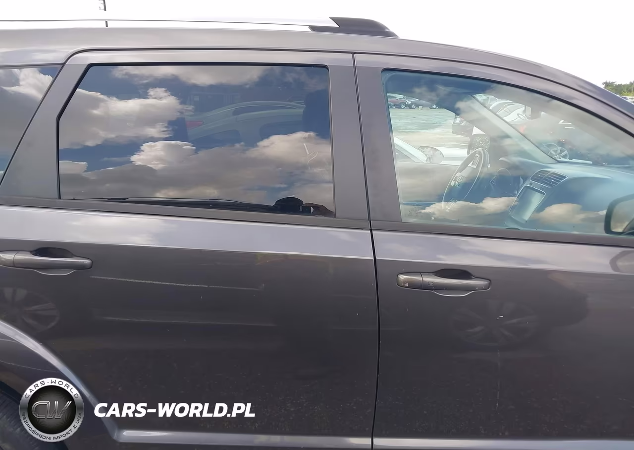 2019 Dodge Journey Crossroad VIN:3C4PDCGG8KT783226 - 13