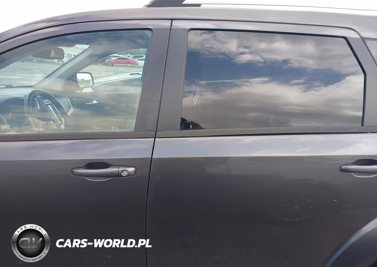 2019 Dodge Journey Crossroad VIN:3C4PDCGG8KT783226 - 14