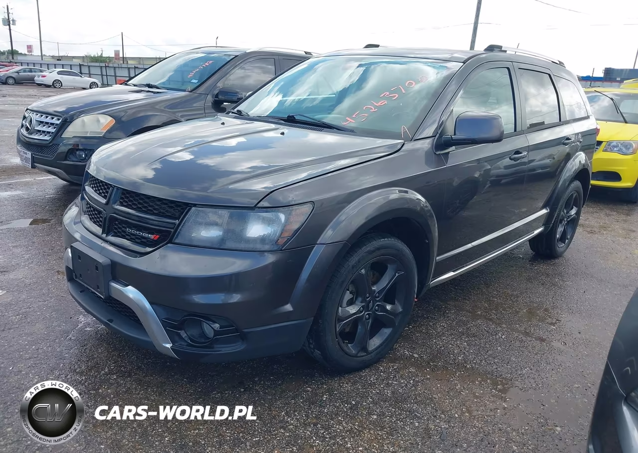 2019 Dodge Journey Crossroad VIN:3C4PDCGG8KT783226 - 2