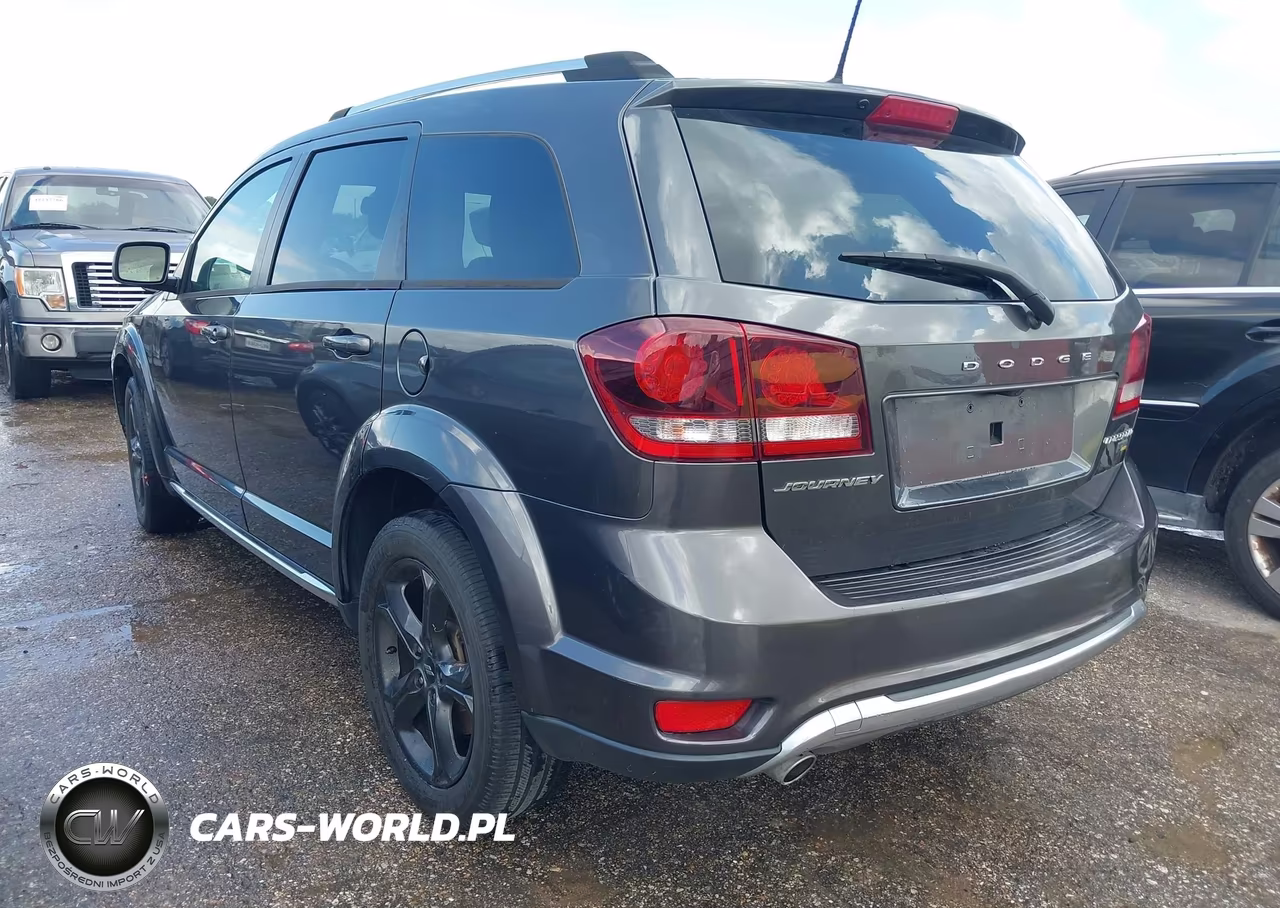 2019 Dodge Journey Crossroad VIN:3C4PDCGG8KT783226 - 3