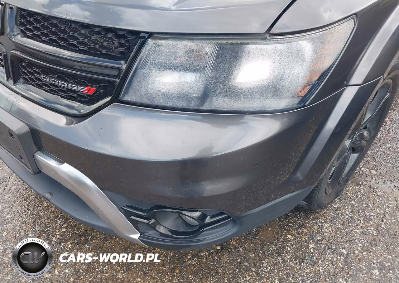 2019 Dodge Journey Crossroad VIN:3C4PDCGG8KT783226 - 6