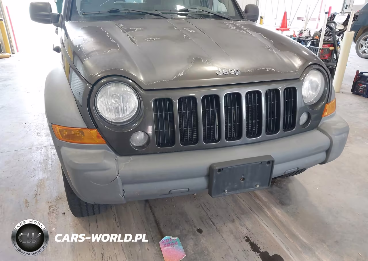 2005 Jeep Liberty Sport VIN:1J4GL48K65W705855 - 6