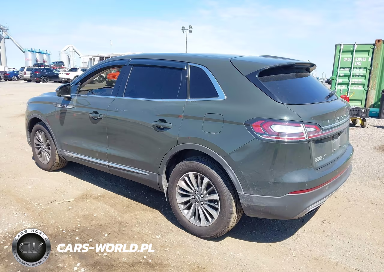 2023 Lincoln Nautilus Standard VIN:2LMPJ8J99PBL23950 - 3