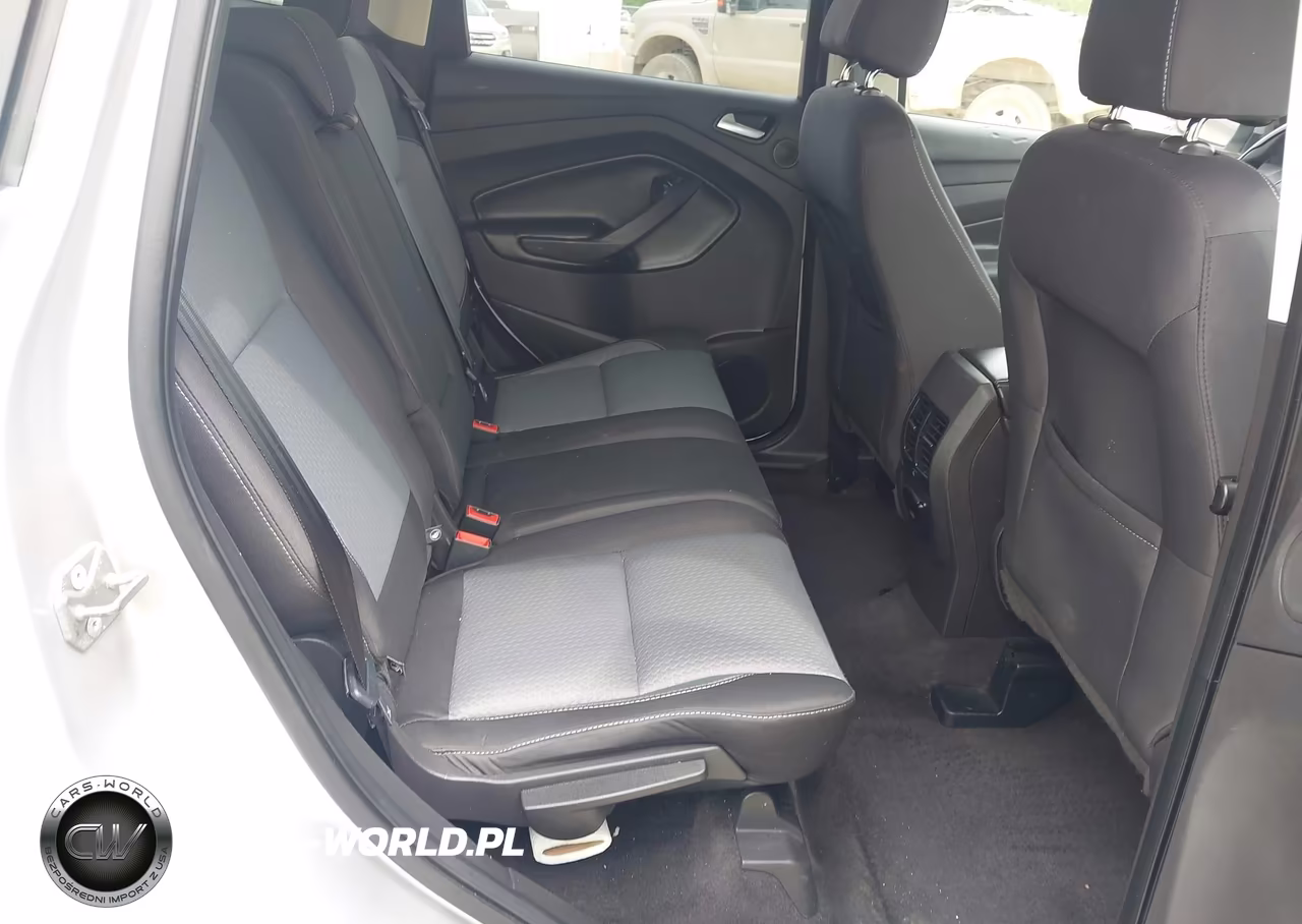 2017 Ford Escape Se VIN:1FMCU9GD0HUE98666 - 8