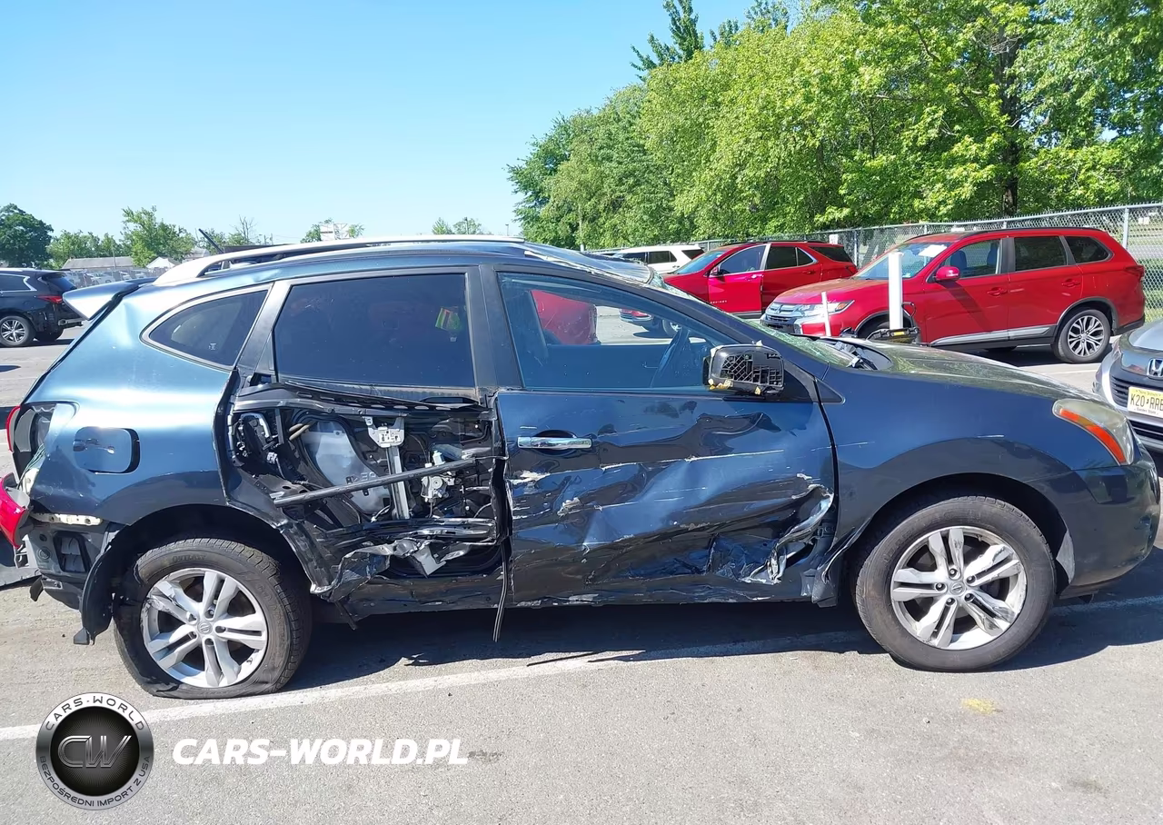 2015 Nissan Rogue Select S VIN:JN8AS5MV3FW751976 - 13