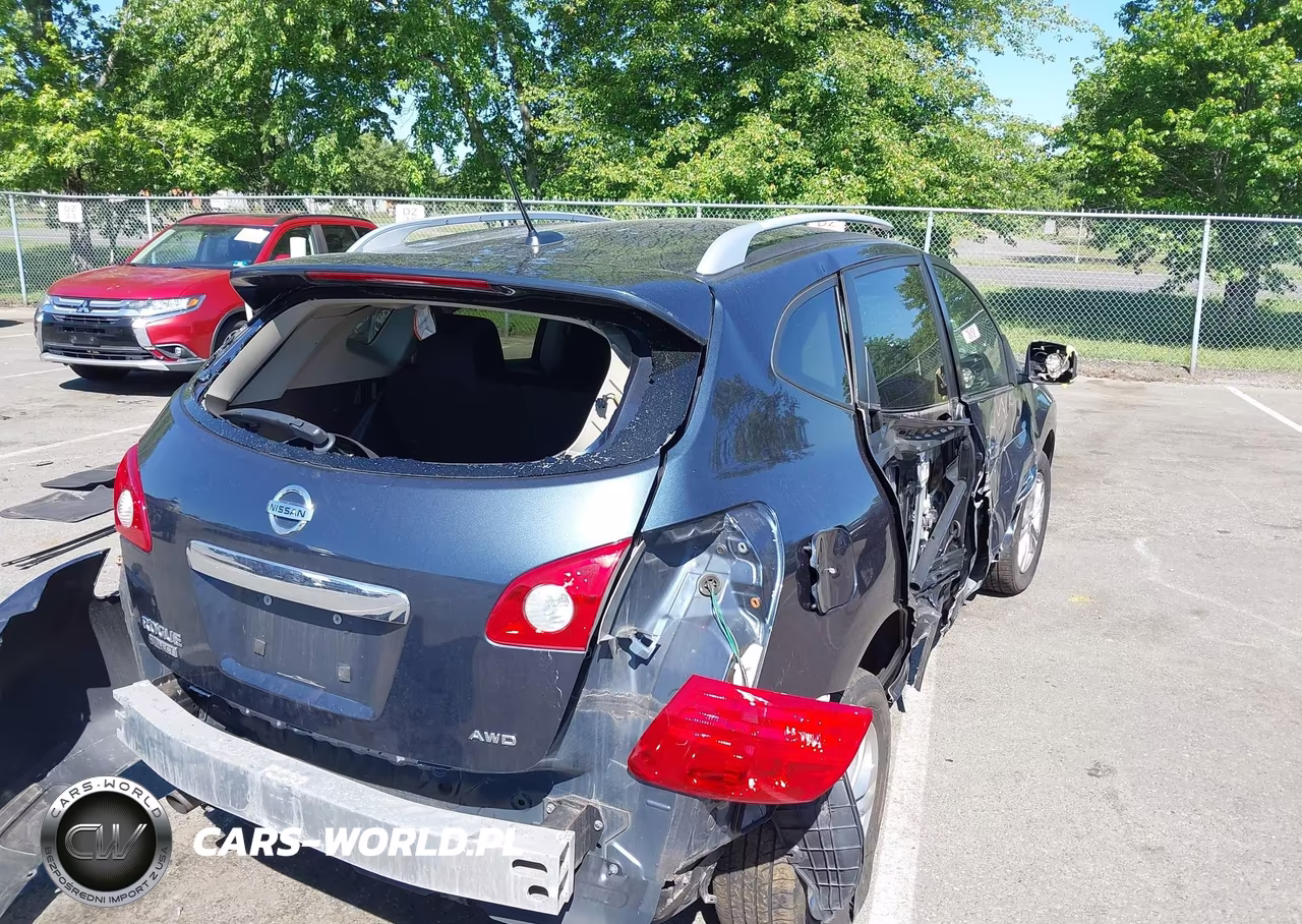 2015 Nissan Rogue Select S VIN:JN8AS5MV3FW751976 - 4