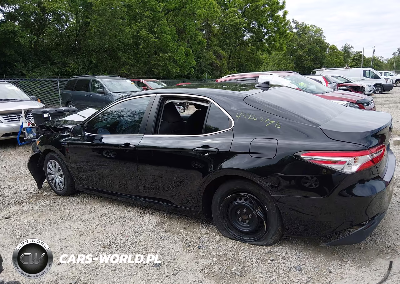 2020 Toyota Camry Le Hybrid VIN:4T1C31AK1LU528634 - 15