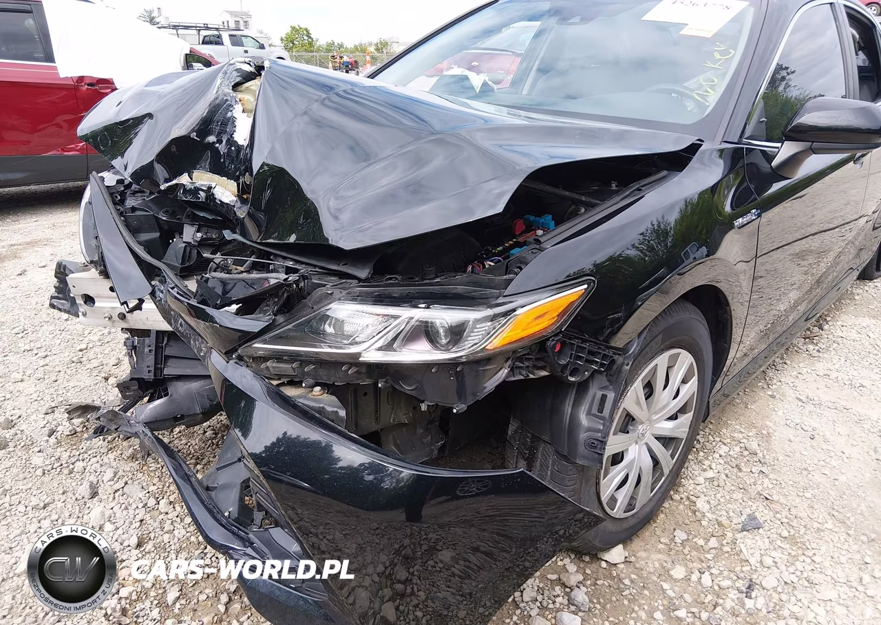 2020 Toyota Camry Le Hybrid VIN:4T1C31AK1LU528634 - 6