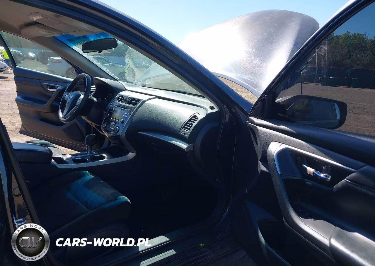 2015 Nissan Altima 2.5 S VIN:1N4AL3AP1FC492236 - 5