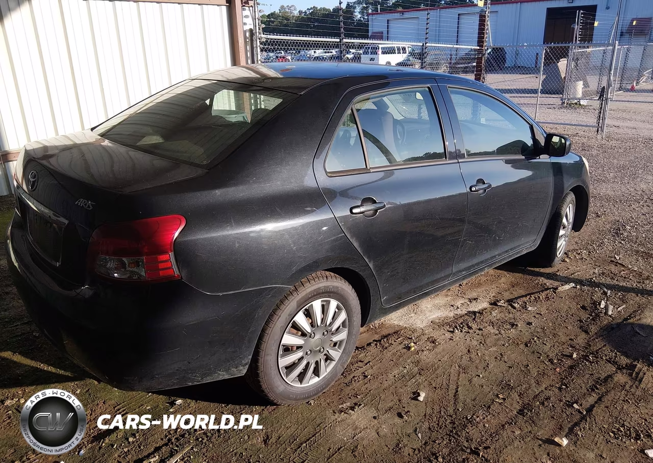 2012 Toyota Yaris VIN:JTDBT4K39CL017915 - 4