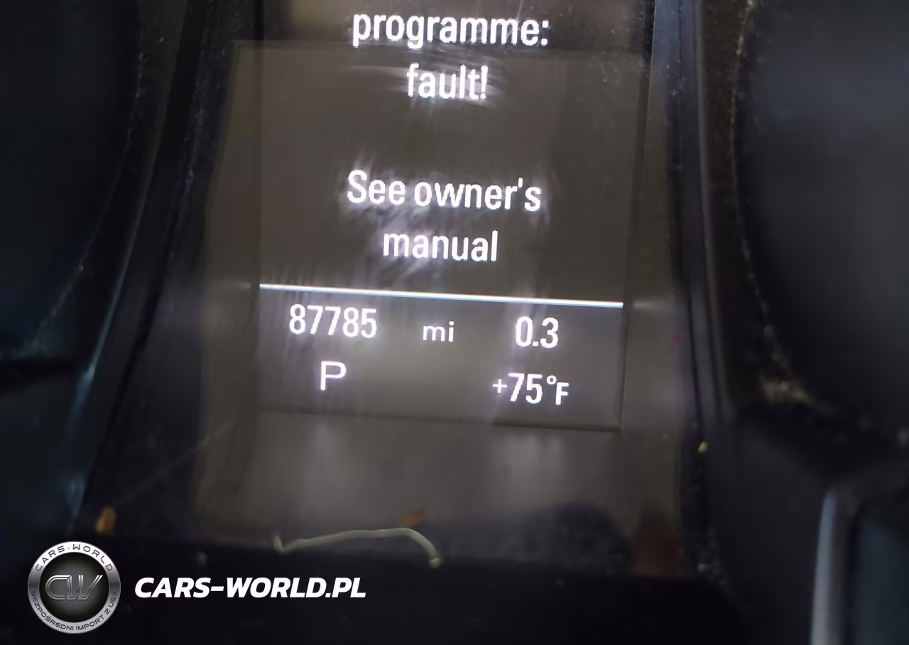 2011 Audi A5 2.0T Premium VIN:WAULFAFH0BN010786 - 15