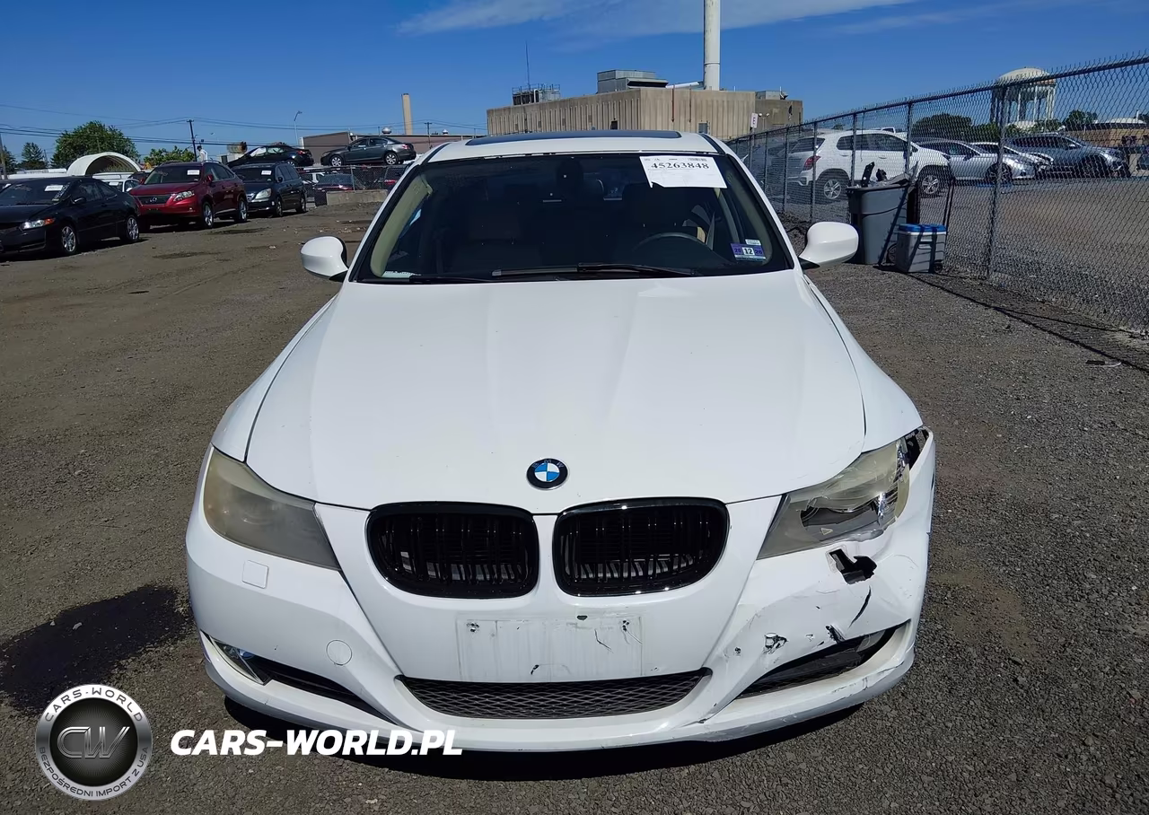 2011 BMW 328I xDrive VIN:WBAPK5G51BNN28544 - 12